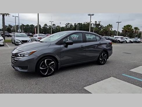 Used 2023 Nissan Versa SR w/ Electronics Package image 24