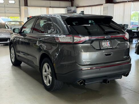Used 2017 Ford Edge SE AWD/4WD image 4