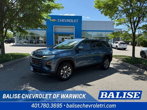 Used 2026 Chevrolet Equinox LT w/ Convenience Package II AWD/4WD image 1