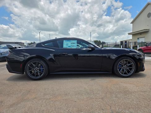 New 2026 Ford Mustang Dark Horse w/ Dark Horse Handlin Package RWD image 4