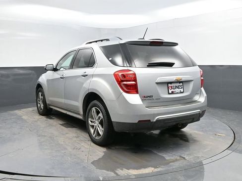 Used 2017 Chevrolet Equinox Premier w/ Enhanced Convenience Package image 8