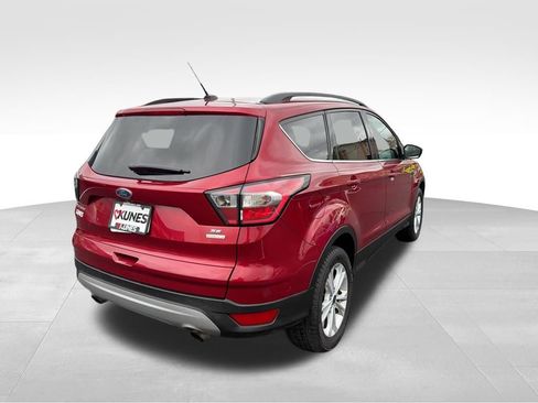 Used 2017 Ford Escape SE w/ Equipment Group 201A image 10