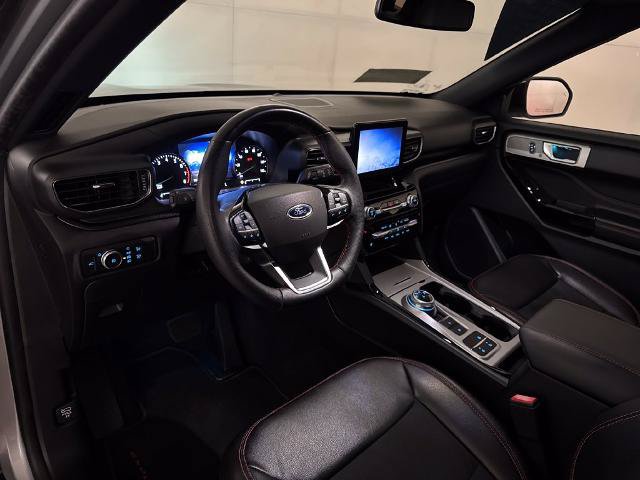 Certified 2022 Ford Explorer ST-Line RWD image 5