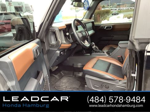 Used 2024 Ford Bronco Outer Banks image 12