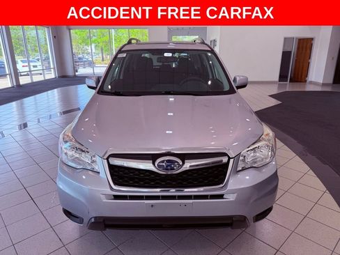 Used 2016 Subaru Forester 2.5i Premium w/ All-Weather Package image 2
