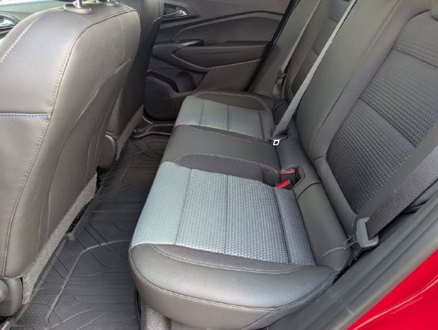 New 2026 Chevrolet Trax LT w/ Driver Confidence Package FWD image 30