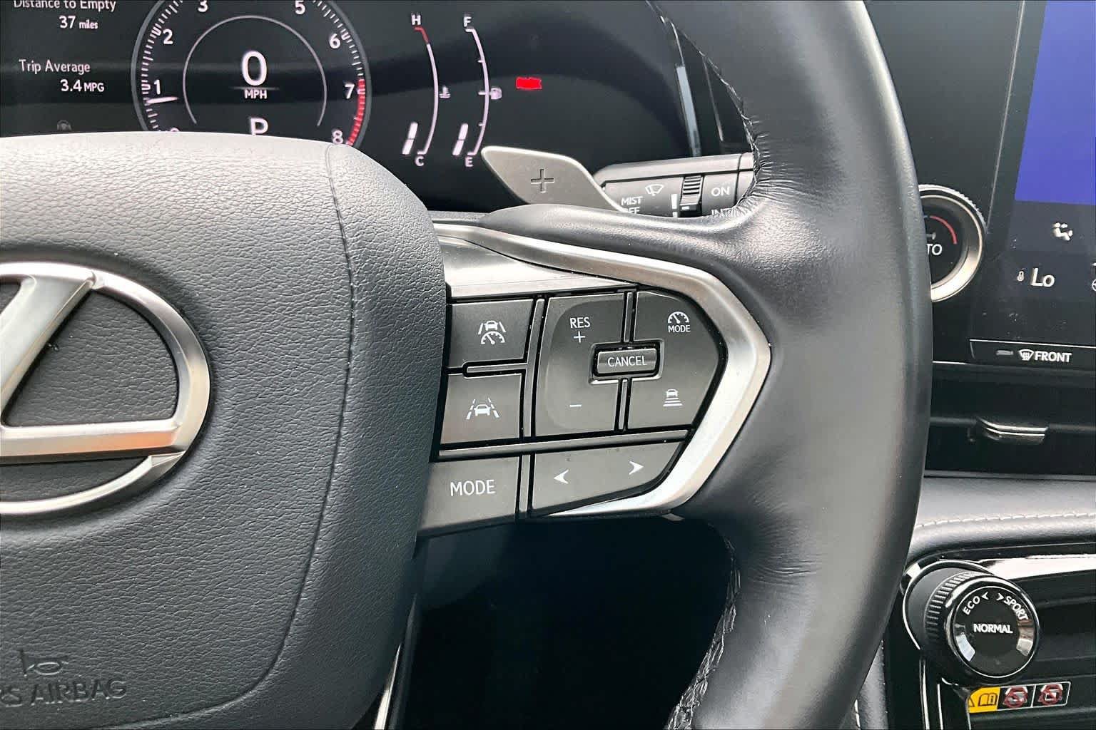 Used 2025 Lexus NX 250 FWD w/ Accessory Package (Z2) image 23