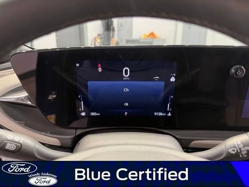 Used 2025 Buick Envista Avenir FWD image 13