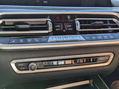 Used 2019 BMW X5 xDrive40i w/ Executive Package image 10