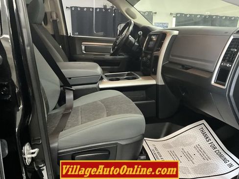 Used 2017 RAM 2500 Big Horn w/ Sport Appearance Group AWD/4WD image 37