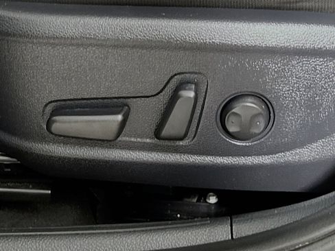 Used 2024 Kia Seltos EX image 16