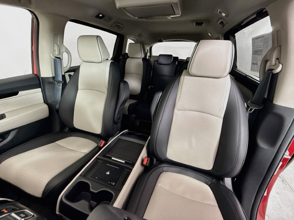 New 2026 Honda Odyssey Elite image 11