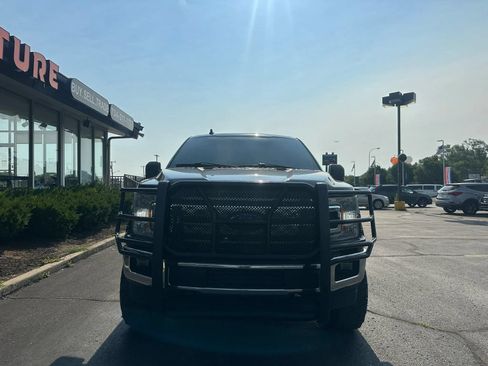 Used 2018 Ford F150 XLT w/ Equipment Group 302A Luxury AWD/4WD image 2