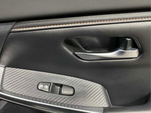 Used 2021 Nissan Sentra SR w/ SR Premium Package image 29