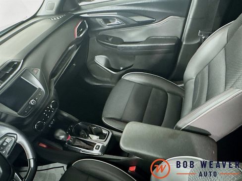 Used 2023 Chevrolet TrailBlazer RS image 24