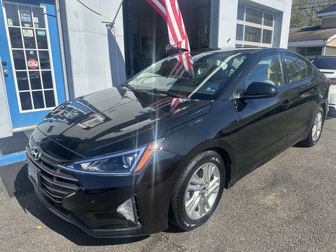 Used 2019 Hyundai Elantra SEL image 4