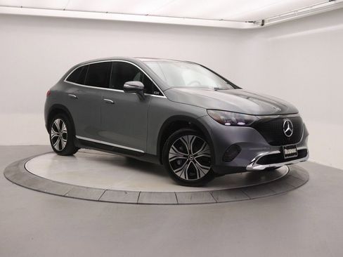 Certified 2026 Mercedes-Benz EQE 320 4MATIC SUV image 35