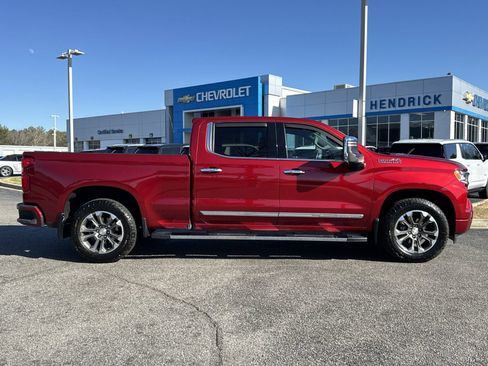 Used 2023 Chevrolet Silverado 1500 High Country w/ Technology Package AWD/4WD image 11