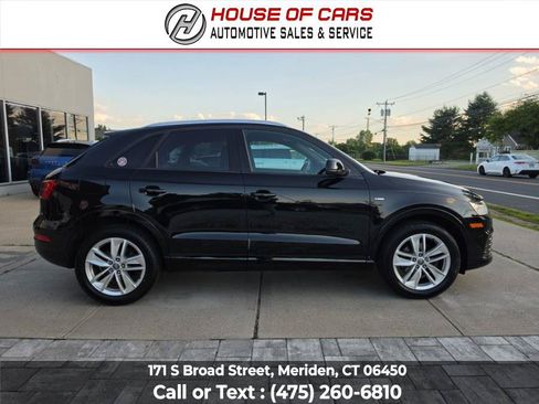 Used 2018 Audi Q3 2.0T Premium FWD image 3
