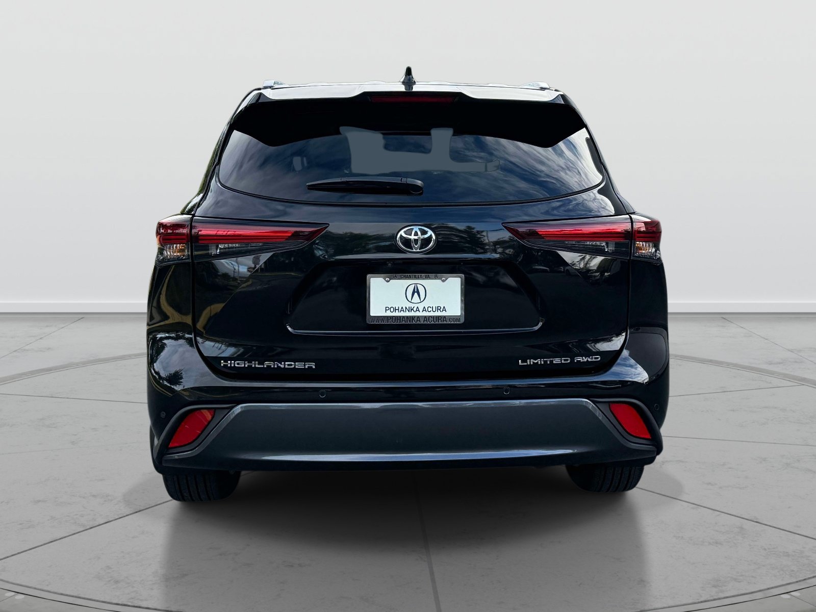 Used 2026 Toyota Highlander Limited AWD/4WD image 3