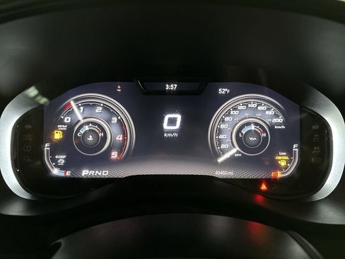 Used 2024 RAM 2500 Limited image 15