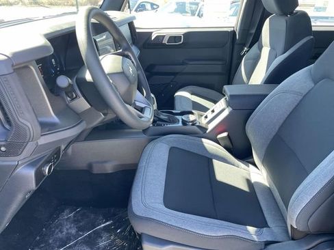 New 2026 Ford Bronco 4-Door AWD/4WD image 16
