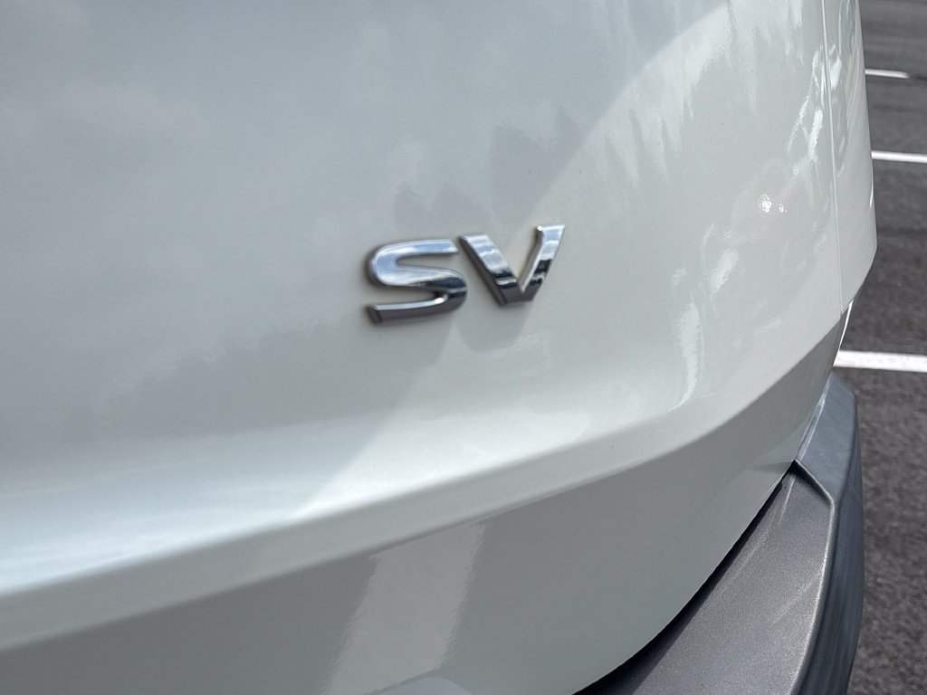 Used 2023 Nissan Rogue SV FWD image 25