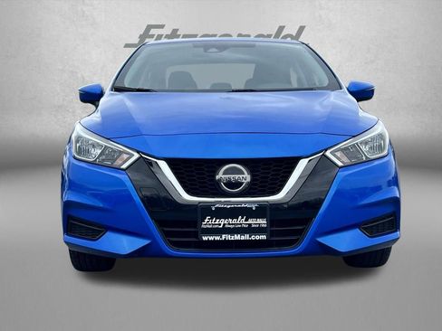 Used 2020 Nissan Versa SV image 5