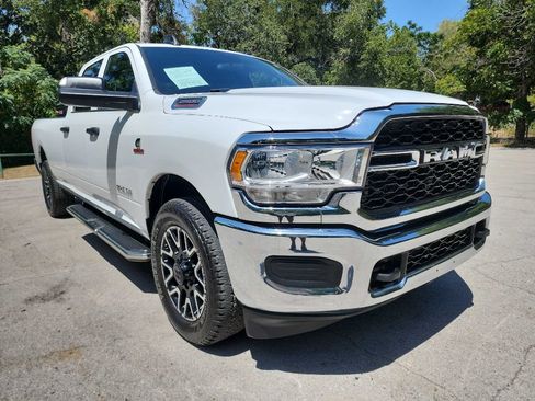 Used 2022 RAM 2500 Tradesman w/ Chrome Appearance Group RWD image 1