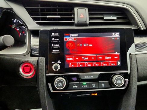 Used 2019 Honda Civic Sport image 16