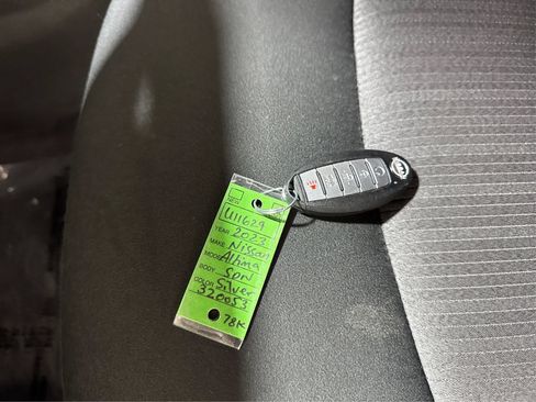 Used 2023 Nissan Altima 2.5 SV w/ SV Premium Package AWD/4WD image 30