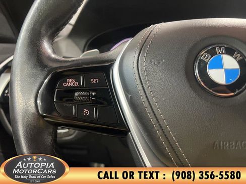 Used 2020 BMW 530i xDrive w/ Premium Package image 30
