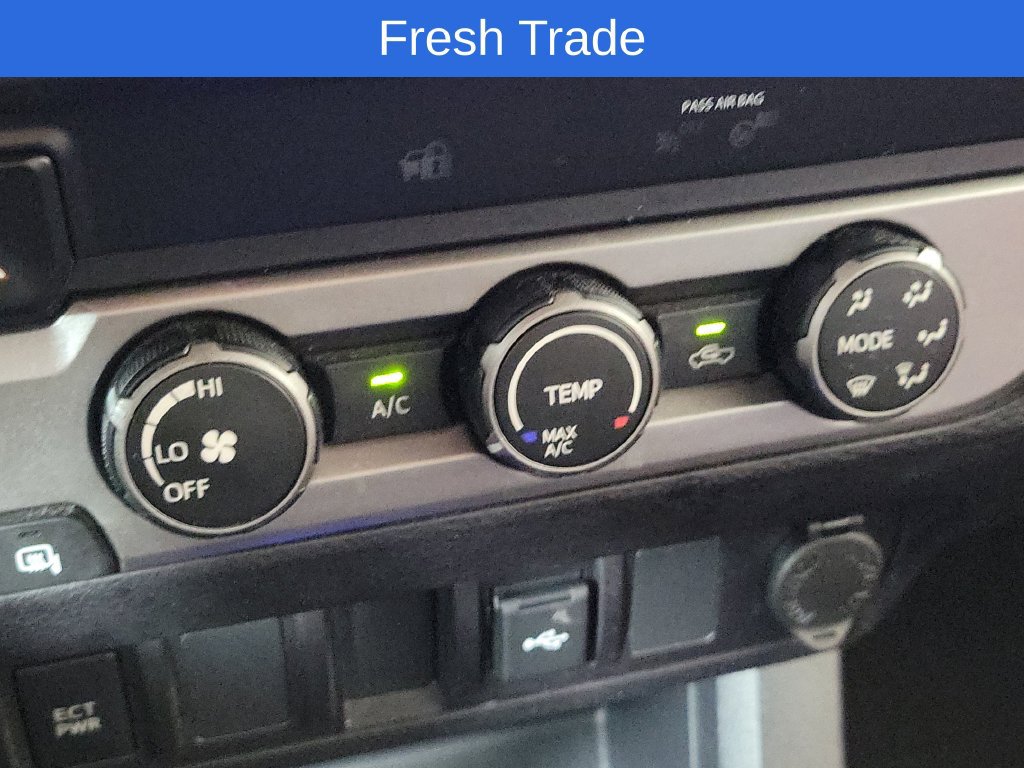 Used 2022 Toyota Tacoma SR5 w/ SR5 Appearance Package (SM) RWD image 20