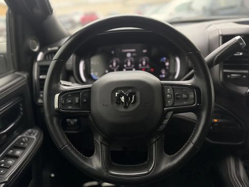 Used 2024 RAM 2500 Limited AWD/4WD image 23