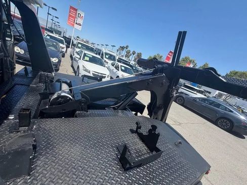 Used 2014 Ford F350 XL w/ Power Equipment Group RWD image 8