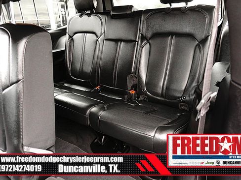 Certified 2023 Jeep Wagoneer 2WD w/ Convenience Group I image 15