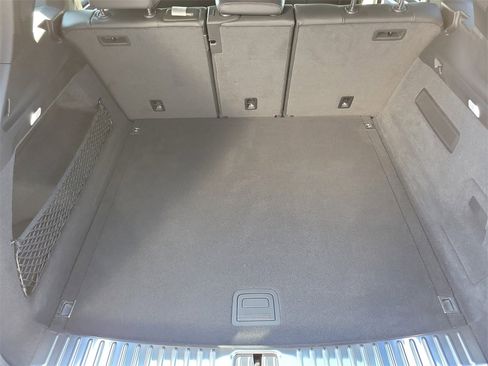 Certified 2023 Porsche Cayenne S Platinum image 17