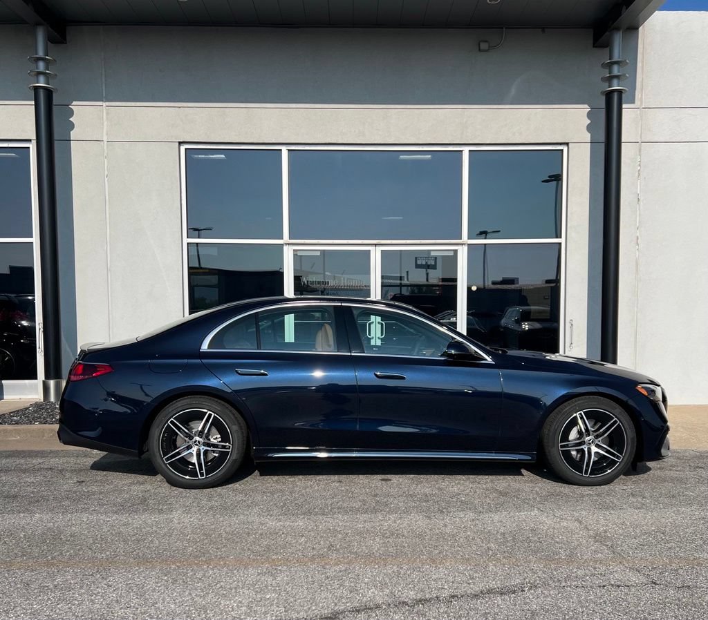New 2027 Mercedes-Benz E 350 4MATIC Sedan image 8