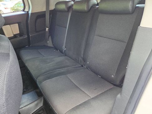 Used 2008 Toyota FJ Cruiser 4WD image 29