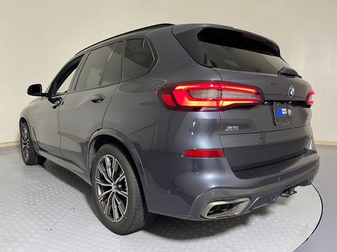 Used 2021 BMW X5 M50i w/ Executive Package image 3