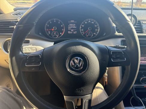 Used 2012 Volkswagen Passat 2.5 SE image 9