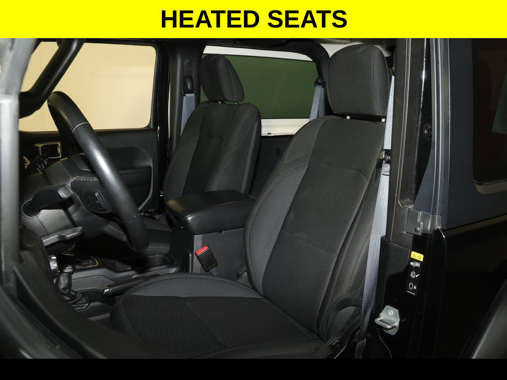 Used 2022 Jeep Wrangler Sport AWD/4WD image 3