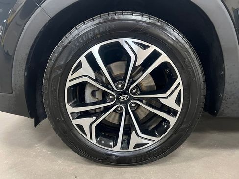 Used 2020 Hyundai Santa Fe SEL image 16