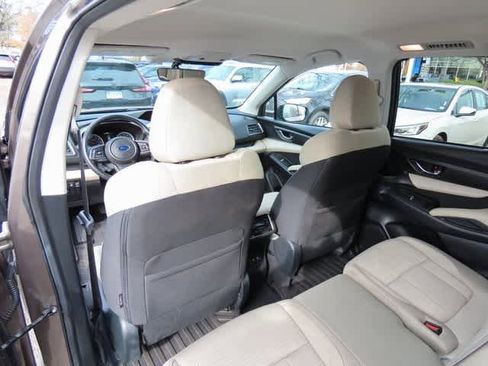 Used 2021 Subaru Ascent Premium w/ Convenience Package image 15