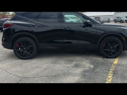 Certified 2024 Chevrolet Blazer LT w/ Redline Edition AWD/4WD image 32