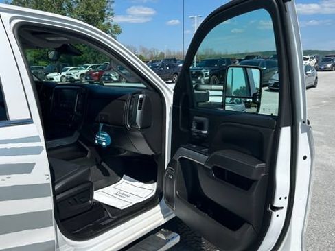 Certified 2019 Chevrolet Silverado 3500 LTZ w/ Duramax Plus Package AWD/4WD image 35