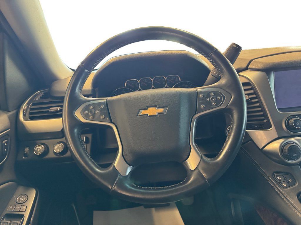 Used 2015 Chevrolet Suburban LTZ AWD/4WD image 13