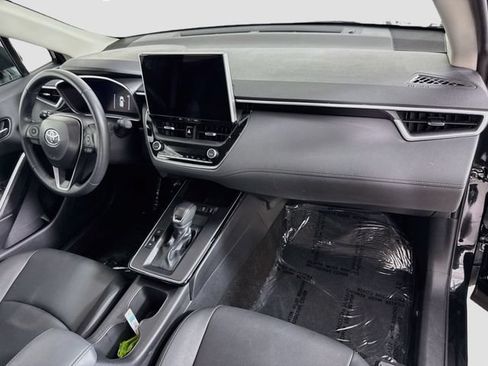 Certified 2026 Toyota Corolla Cross XLE FWD image 30