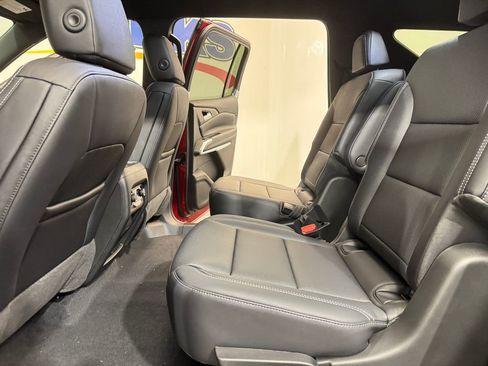 New 2026 Chevrolet Traverse LT AWD/4WD image 8