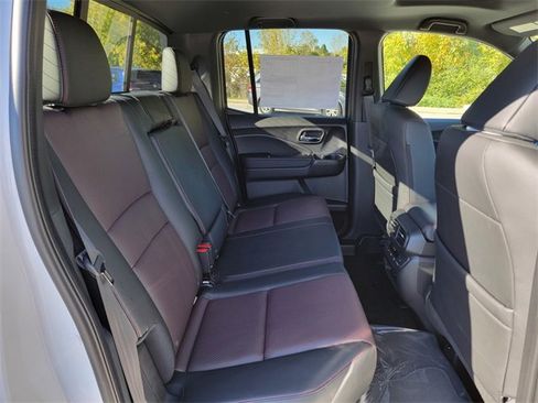New 2026 Honda Ridgeline Black Edition image 15